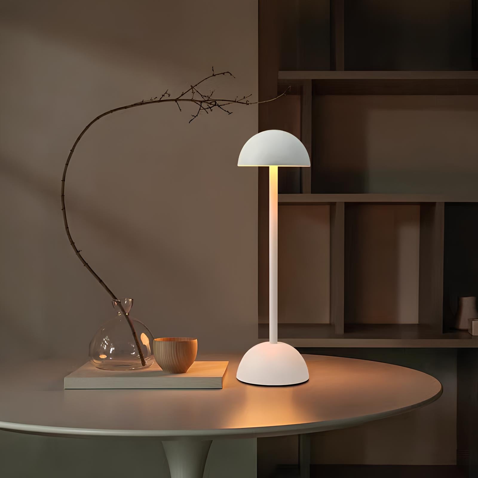 Veska | Nordisk Minimalistisk Bordslampa