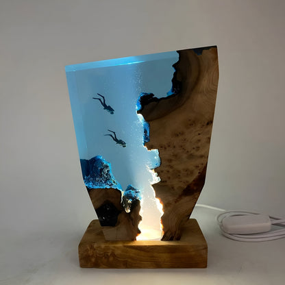 Veska | OceanGlow Luxe Upplyst Bordslampa – Serene Epoxyharp med USB-laddning