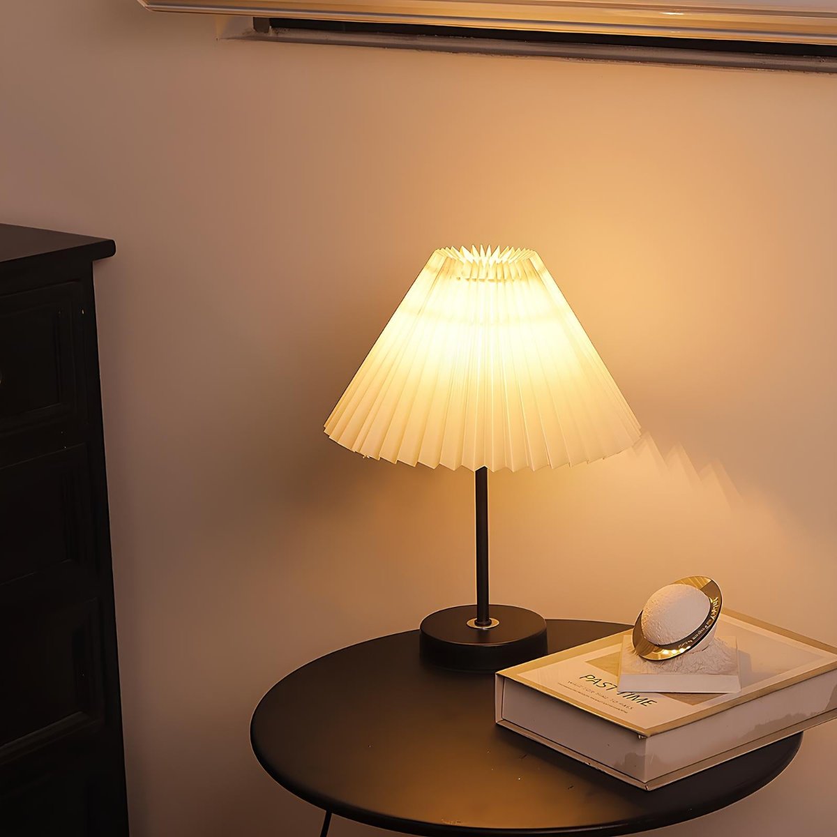 Veska | Pleatique Bordslampa