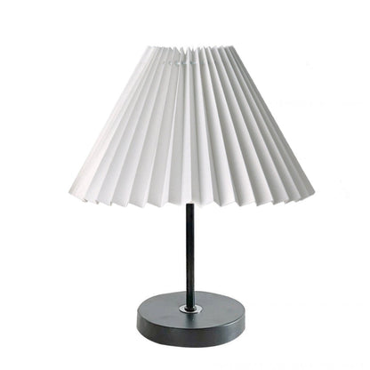 Veska | Pleatique Bordslampa Svart Vit