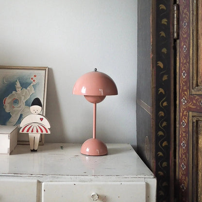 Veska | Retro Flowerlight - Trådlös uppladdningsbar bordslampa