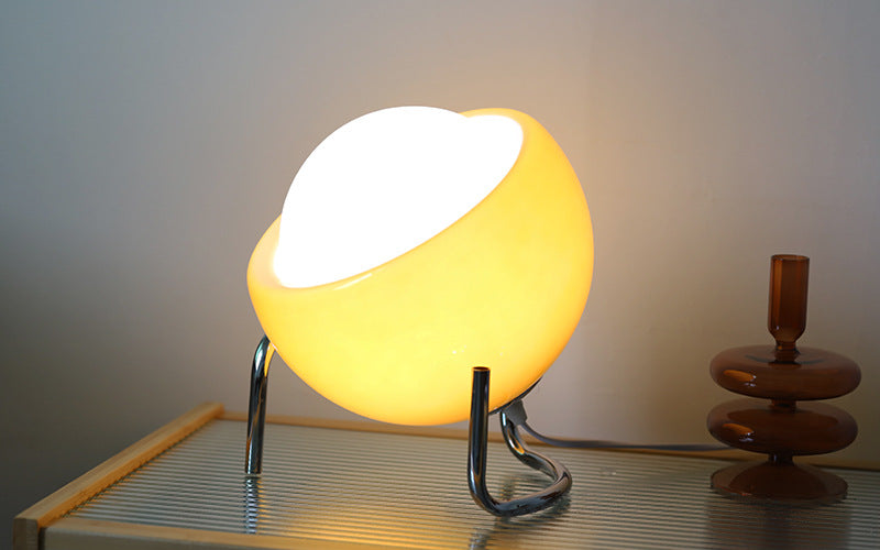 Veska | RETRO GLAS BORDSLAMPA - AMBIENT NORDISKT NATTLJUS