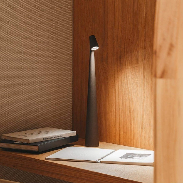 Veska | Skulpterande Bordslampa Trådlös LED-lampa Solid Aluminium 10000mAh Batteri 3-Nivå Dimming CRI 90 USB-C Laddningsport Varm Vit 2700K