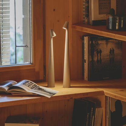Veska | Skulpterande Bordslampa Trådlös LED-lampa Solid Aluminium 10000mAh Batteri 3-Nivå Dimming CRI 90 USB-C Laddningsport Varm Vit 2700K