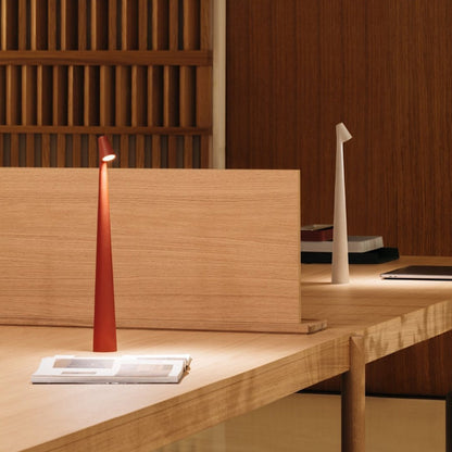 Veska | Skulpterande Bordslampa Trådlös LED-lampa Solid Aluminium 10000mAh Batteri 3-Nivå Dimming CRI 90 USB-C Laddningsport Varm Vit 2700K