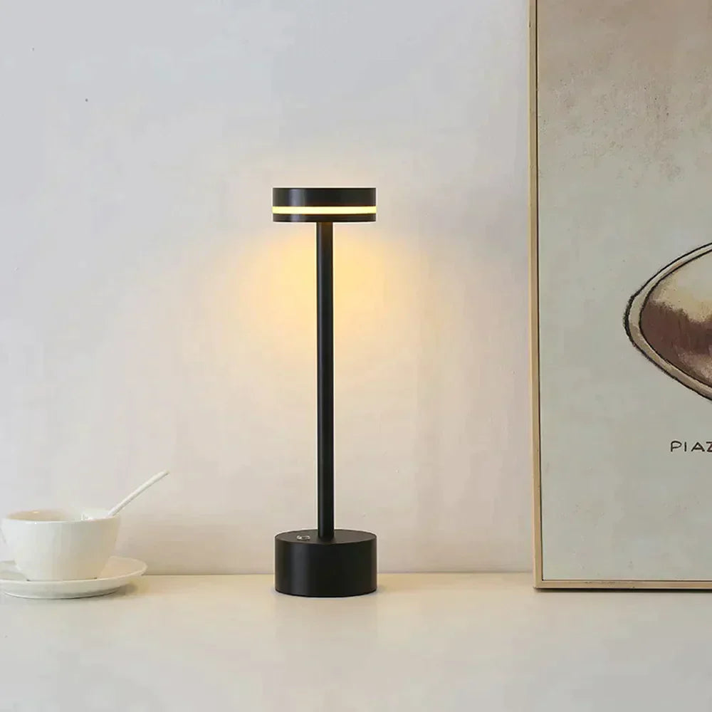 Veska | Sladdlös uppladdningsbar elegant bordslampa - Förvandla ditt interiör Svart