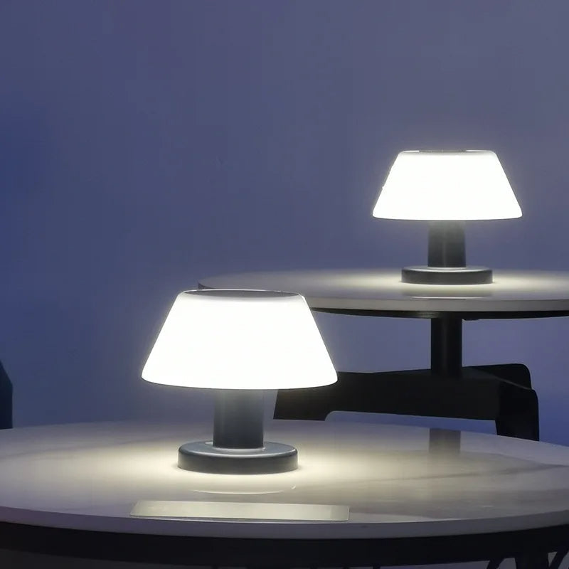 Veska | SolarGlow | Solenergidriven bordslampa