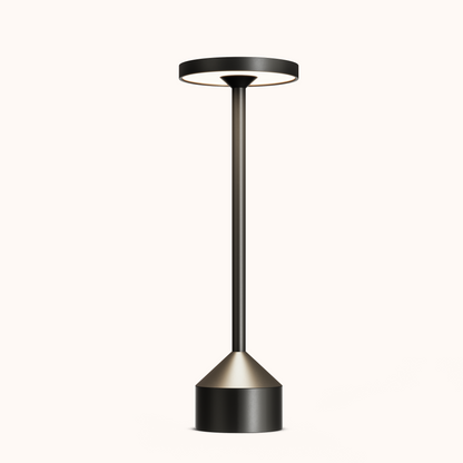 Veska | Stockholm Lighting: Elegant Trådlös Bordslampa med Dimmerfunktion Svart