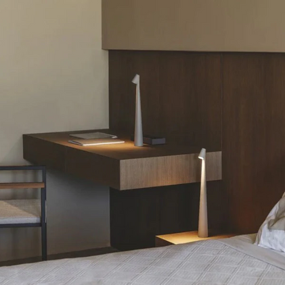 Veska | Trådlös Skandinavisk Minimalistisk LED Bordslampa