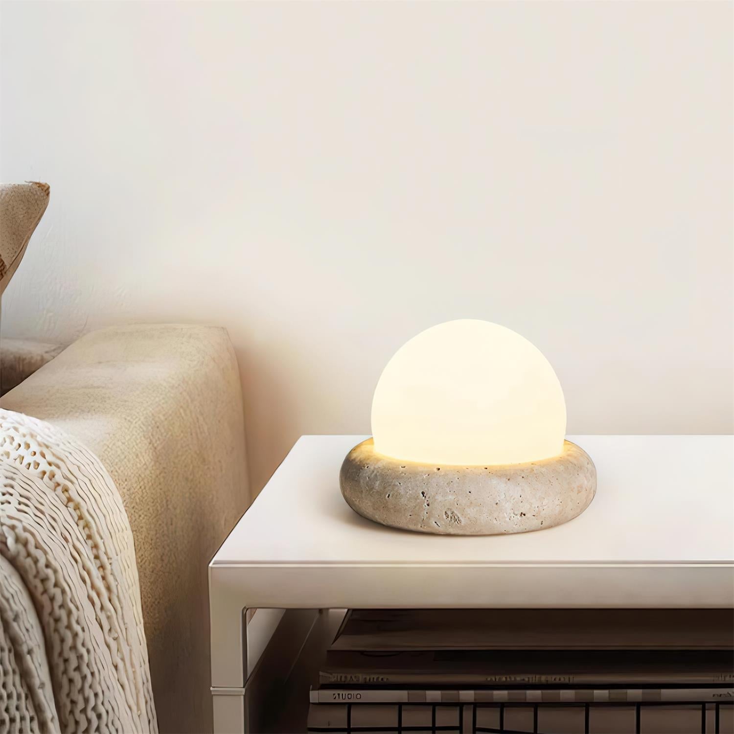 Veska | Travertine Bordslampa