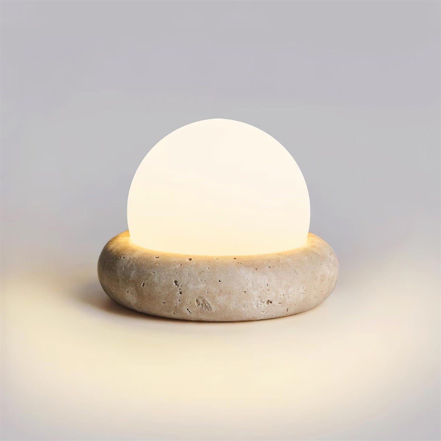 Veska | Travertine Bordslampa