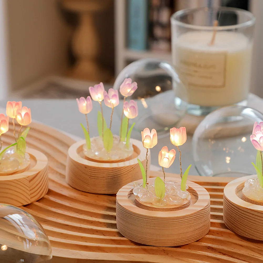 Veska | TulipGlow Elegant Floral Table Lamp – Fint Belysning