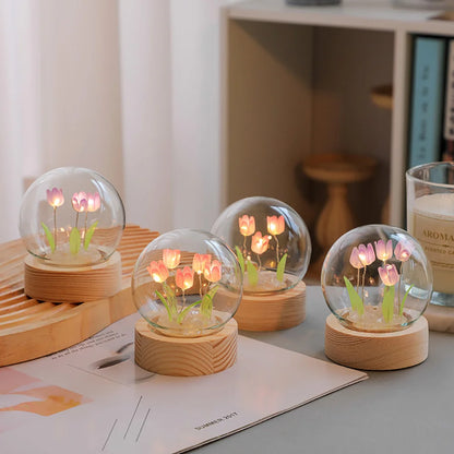 Veska | TulipGlow Elegant Floral Table Lamp – Fint Belysning