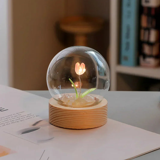 Veska | TulipGlow Elegant Floral Table Lamp – Fint Belysning 1 rosa tulpan