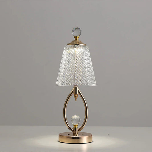 Veska | Vintage Crystal Table Lamp - Elegant Vintage Crystal Table Lamp för en Charmig Atmosfär A Oval