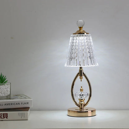 Veska | Vintage Crystal Table Lamp - Elegant Vintage Crystal Table Lamp för en Charmig Atmosfär C Oval