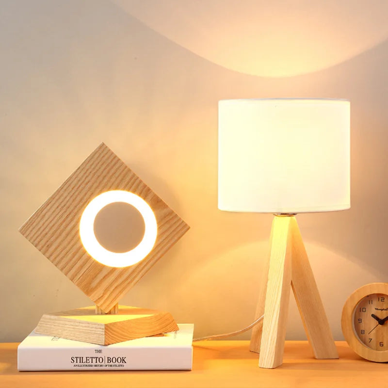 Veska | Wood Opaline - Modern Trä Tripod Bordslampa