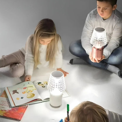 Veska | Zaroti Luxe Bordslampa – Trådlös & Elegant