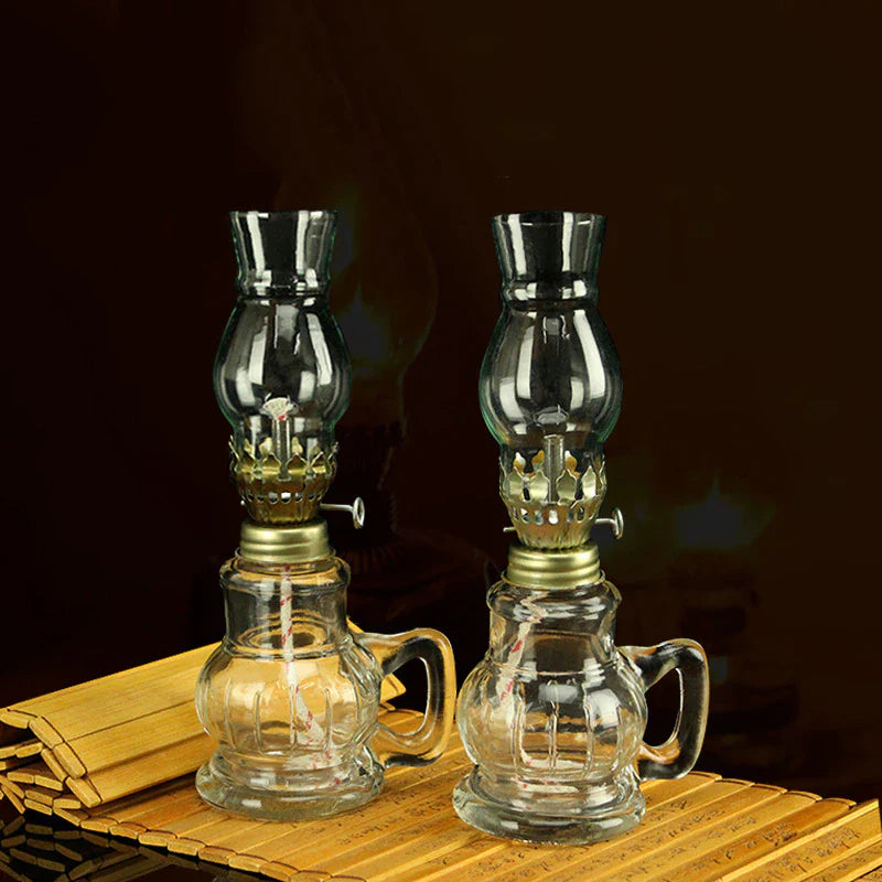 Vintage Kerosene Oil Lamp | Veska