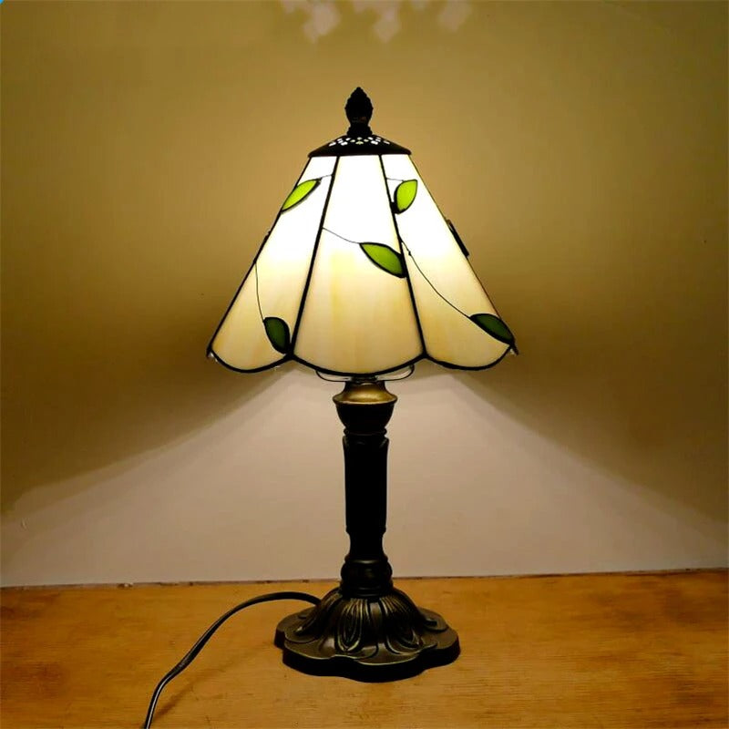 Vintage Tiffany Glass Retro Baroque LED Bordslampa E27 Veska A