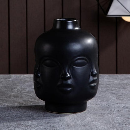 VisageLuxe Keramiska designvaser och Veskaomkrukor med skulpturell elegans | Veska Svart rund vas