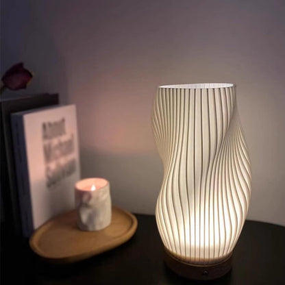 Wavecrest Bordslampa – Mjuk Ljus Designer Lampa med Dimmbar Varm & Naturlig Vit Ljus | Veska
