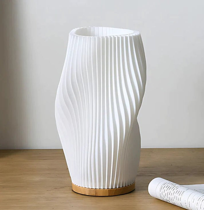 Wavecrest Bordslampa – Mjuk Ljus Designer Lampa med Dimmbar Varm & Naturlig Vit Ljus | Veska Vit