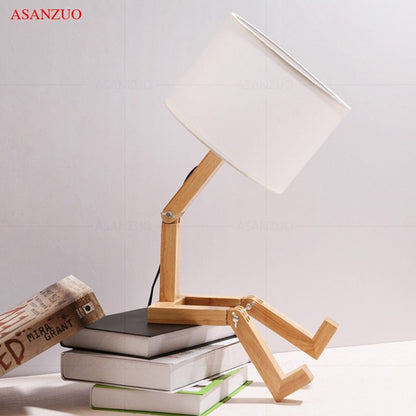 Wood Boy Form LED Skrivbordslampa Skrivbordsornament | Veska