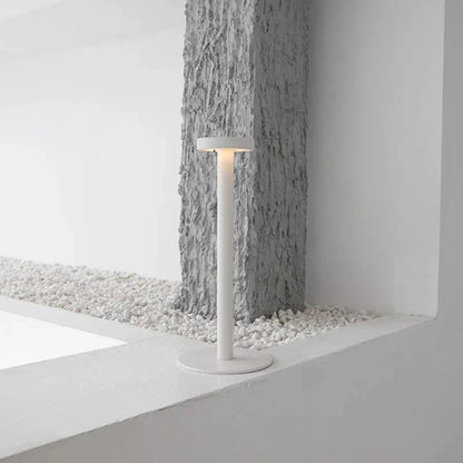Zephyr Aluminium LED Bordslampa | Veska Vit